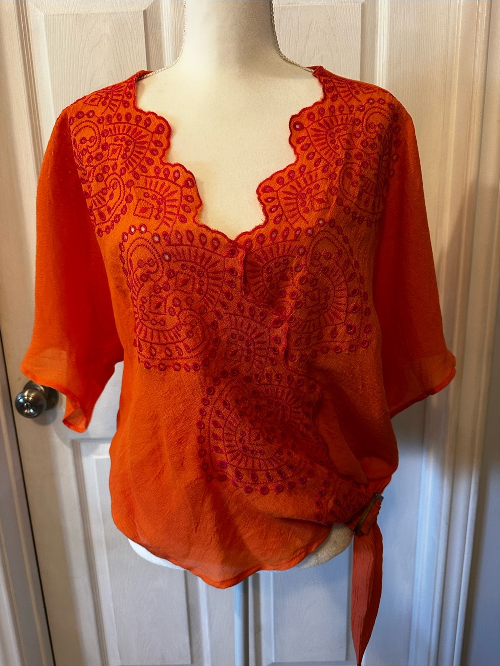 fig and flower Orange Embroidered Tie-Side Peasant Tunic Large
